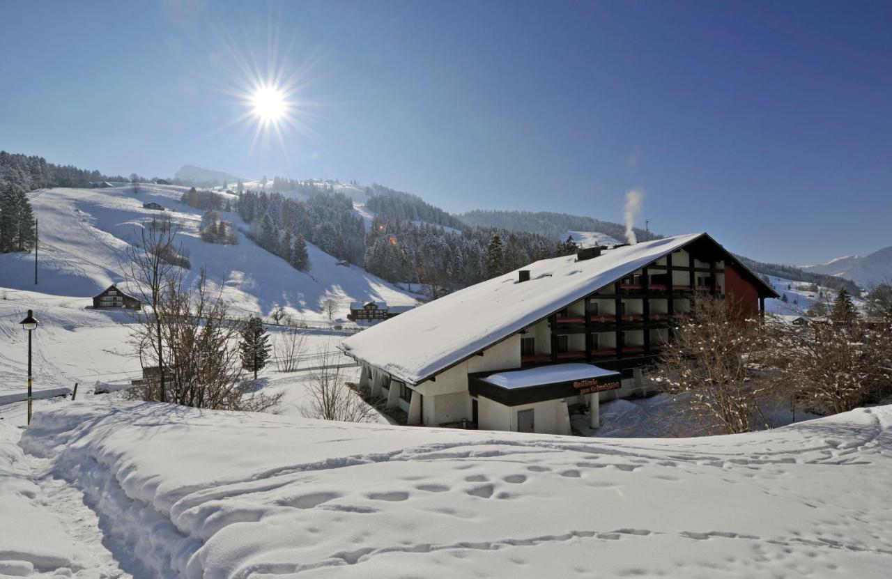 Hotel Saentis 3*