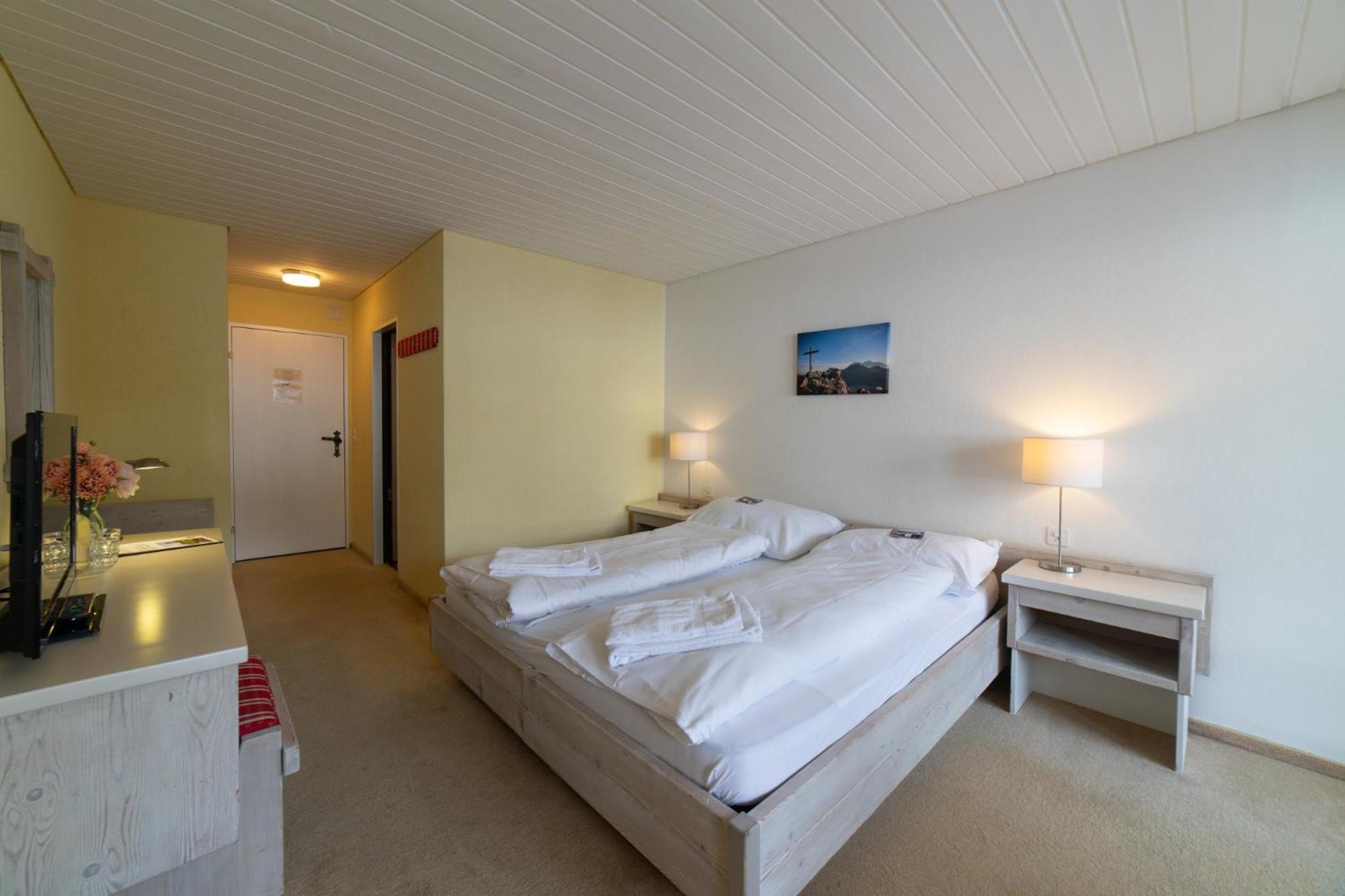 Hotel Saentis 3*